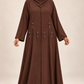 Abaya Soleil — Chocolat — vue portée de face, broderies et manches visibles