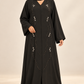 Abaya anthracite — présentation sur mannequin arabe