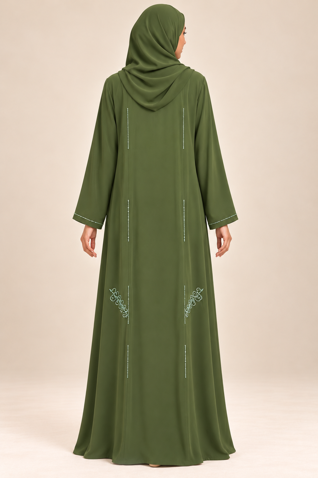 Dos de l’abaya Volutes vert olive, lignes scintillantes et motifs de volutes